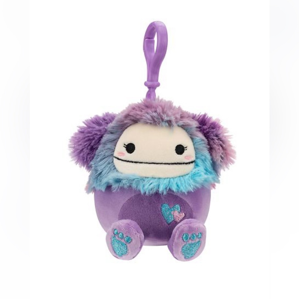 NWT 3.5” Eden the Bigfoot Valentine Squishmallow Clip